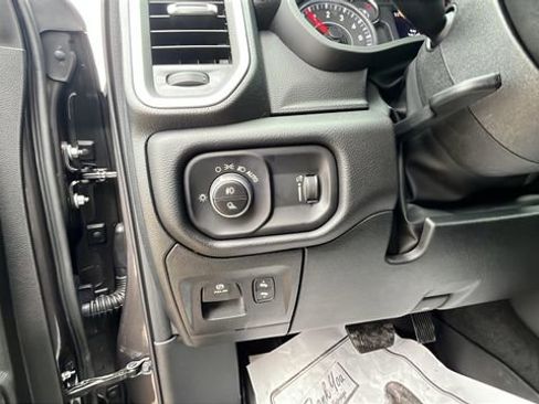 New 2026 RAM 1500 Big Horn AWD/4WD image 11