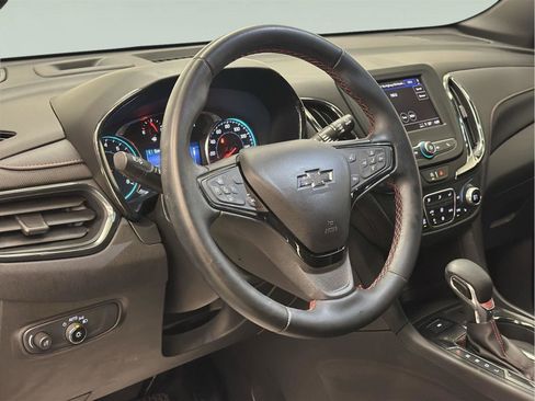 Used 2023 Chevrolet Equinox RS image 18