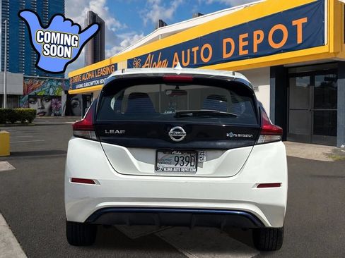 Used 2019 Nissan Leaf S w/ S Charge Package FWD image 4