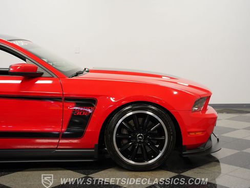 Used 2012 Ford Mustang Boss 302 w/ Boss 302 Accessory Pkg RWD image 31