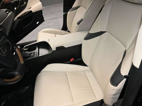 Used 2025 Lexus ES 350 Ultra Luxury FWD image 15