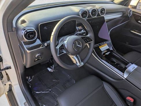 New 2026 Mercedes-Benz GLC 300 image 3
