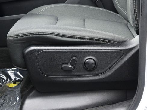 Used 2023 RAM 1500 Big Horn image 11