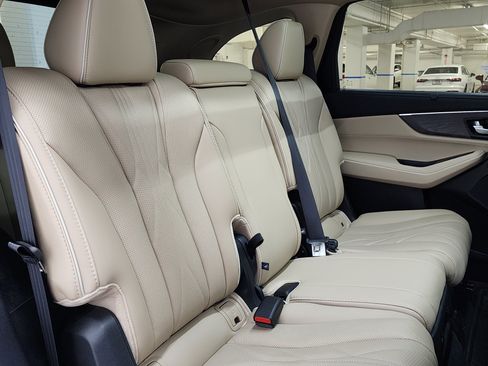 Certified 2026 Acura MDX SH-AWD w/ Advance Package image 22