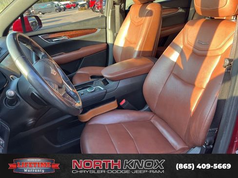 Used 2020 Cadillac XT5 Premium Luxury image 8