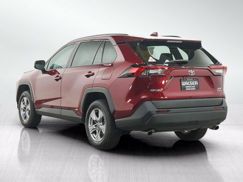 Used 2025 Toyota RAV4 XLE w/ Convenience Package AWD/4WD image 3