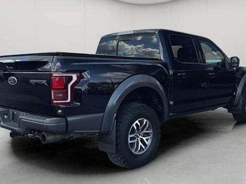 Used 2017 Ford F150 Raptor w/ Equipment Group 802A Luxury image 5