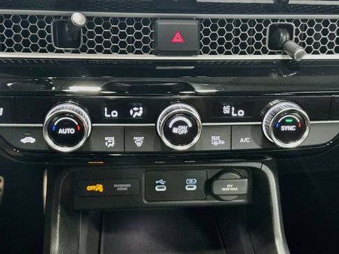 Used 2025 Honda Civic FWD Hybrid Sedan image 22