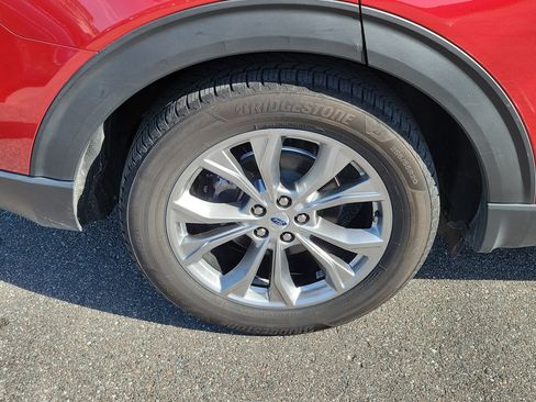 Used 2021 Ford Explorer XLT w/ Equipment Group 202A RWD image 41