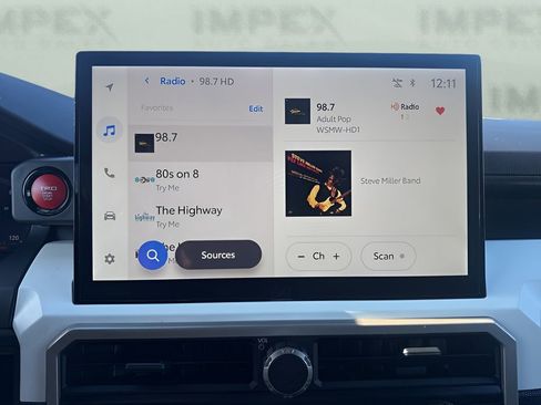 Used 2024 Toyota Tacoma TRD Off-Road image 17