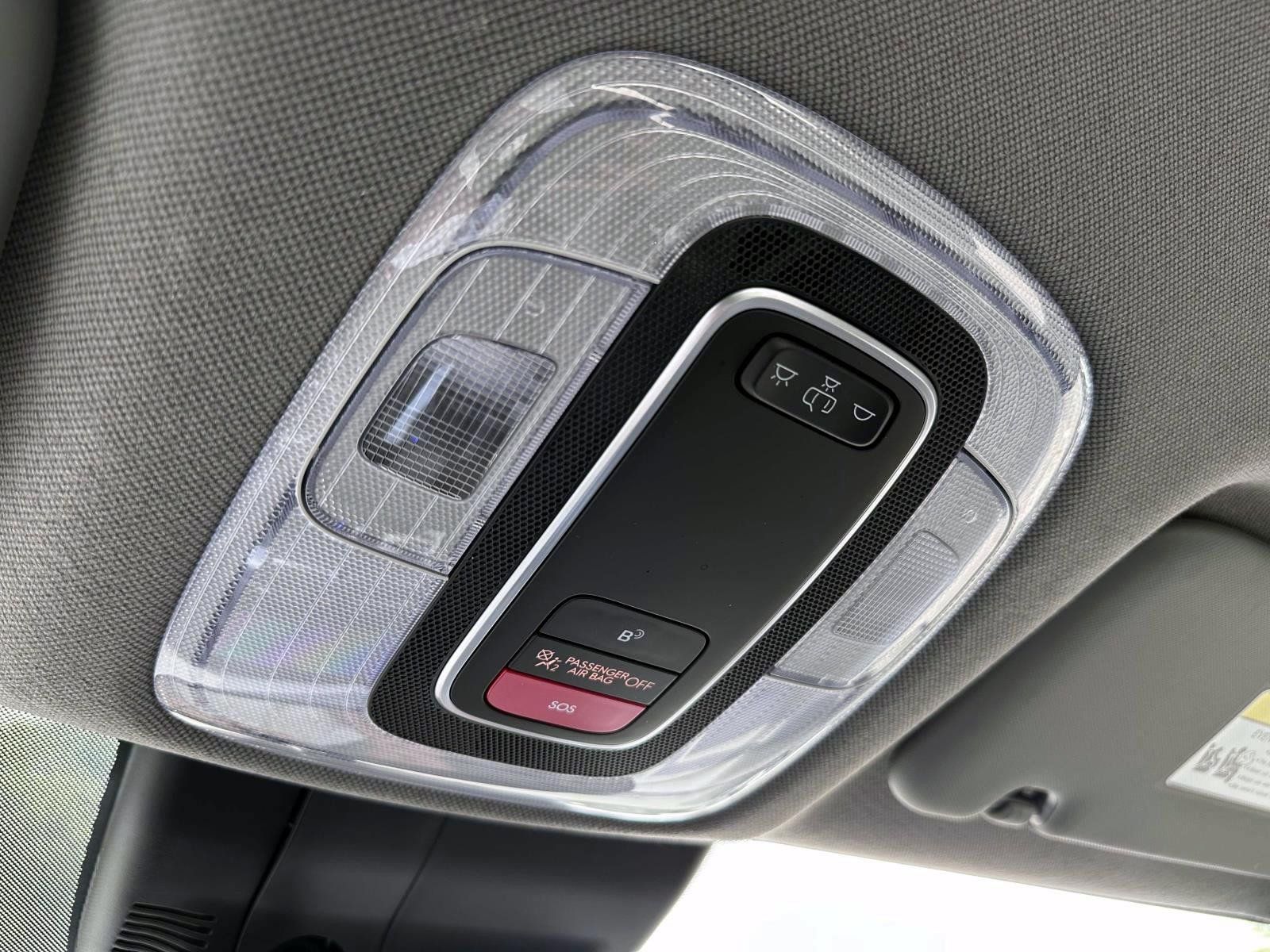 Used 2024 Hyundai Elantra SEL FWD image 27