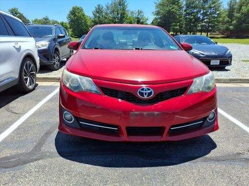 Used 2012 Toyota Camry SE FWD image 7