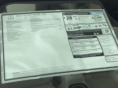 Certified 2025 Mercedes-Benz GLA 250 4MATIC image 30