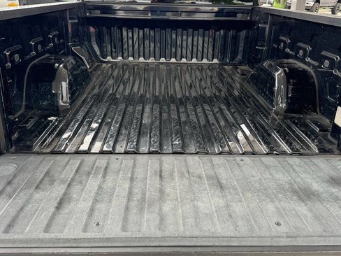 Used 2019 Chevrolet Silverado 1500 Custom w/ Custom Convenience Package image 19