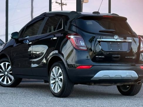 Used 2017 Buick Encore Preferred AWD/4WD image 7