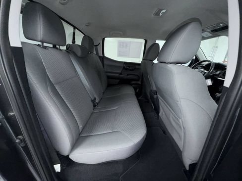 Certified 2020 Toyota Tacoma SR AWD/4WD image 18