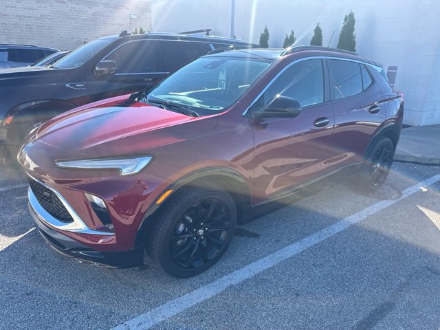Used 2024 Buick Encore GX Sport Touring w/ Experience Buick Package FWD image 4