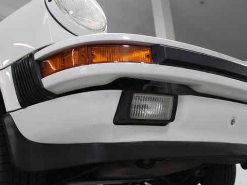 Used 1987 Porsche 911 Carrera image 90