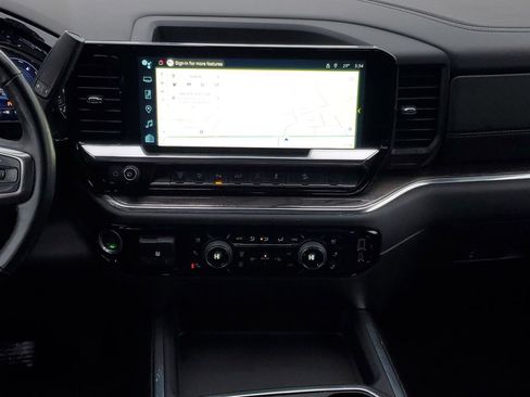 Used 2025 Chevrolet Silverado 2500 LTZ w/ LTZ Plus Package image 28