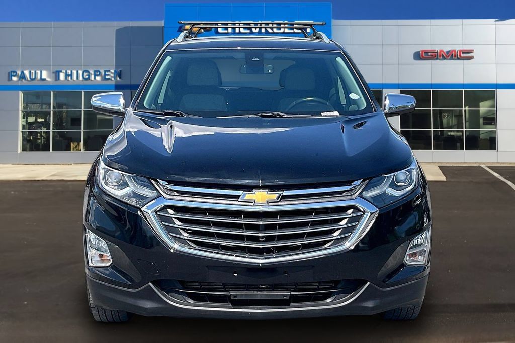 Used 2020 Chevrolet Equinox Premier FWD image 2