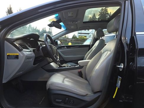 Used 2017 Hyundai Sonata Limited w/ Ultimate Package 02 image 9