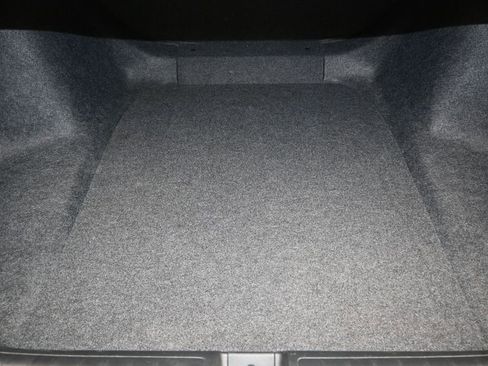 Used 2019 Honda Accord LX image 19
