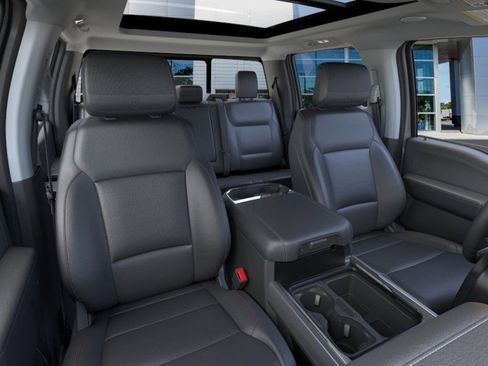 New 2025 Ford F250 Lariat w/ Lariat Ultimate Package image 32