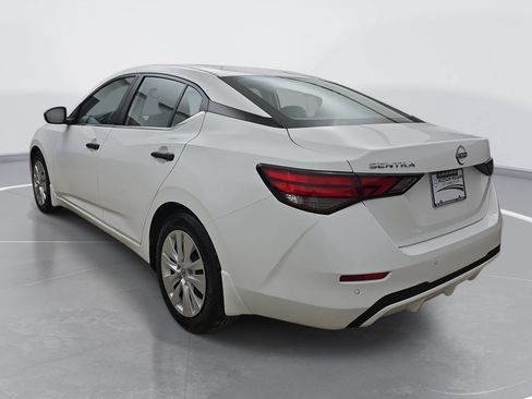 Used 2025 Nissan Sentra S FWD image 6
