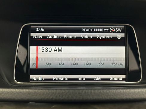 Used 2014 Mercedes-Benz E 350 4MATIC Wagon image 53