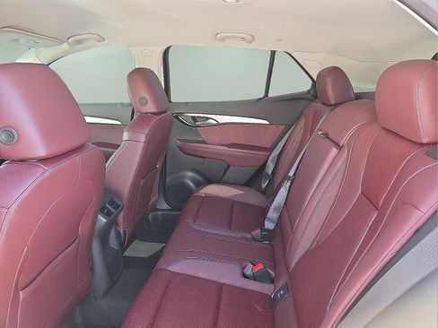 Used 2025 Buick Envision Sport Touring AWD/4WD image 10
