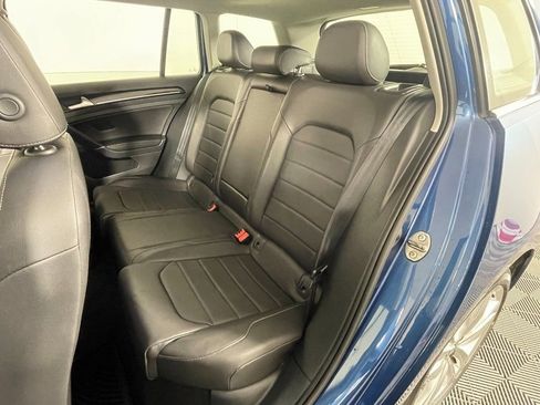 Used 2015 Volkswagen Golf TDI SEL image 25