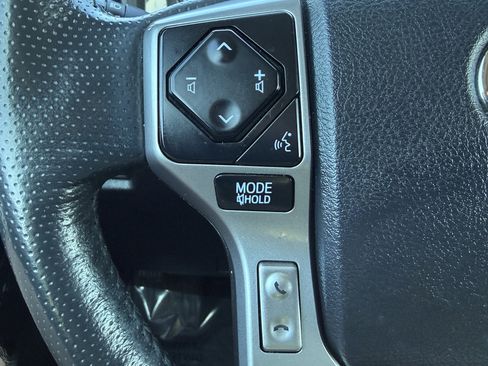 Used 2023 Toyota 4Runner Limited image 25