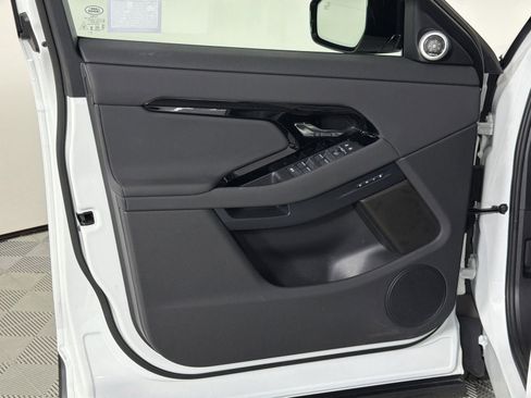 Certified 2026 Land Rover Range Rover Evoque S image 21