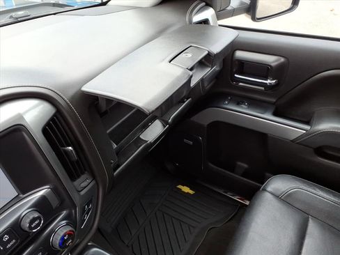 Used 2015 Chevrolet Silverado 2500 LTZ w/ Duramax Plus Package image 32