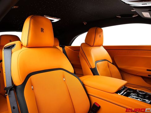 Used 2024 Rolls-Royce Spectre w/ Spectre Launch Package AWD/4WD image 38