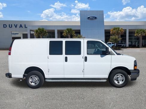 Used 2023 Chevrolet Express 2500 w/ Driver Convenience Package image 2