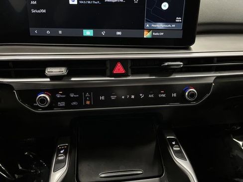 Used 2025 Kia Sorento EX w/ EX Panoramic Sunroof Package image 21