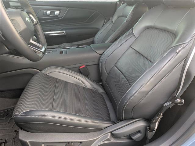 Used 2025 Ford Mustang GT Premium RWD image 12