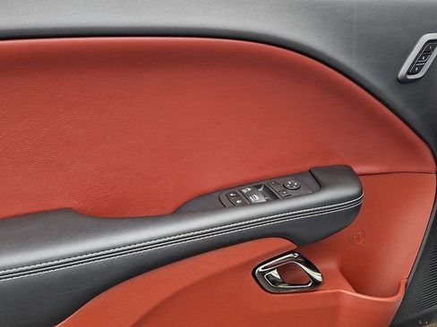 Used 2023 Dodge Challenger SRT Hellcat image 13
