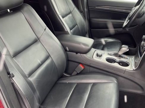 Certified 2019 Jeep Grand Cherokee Limited w/ Trailer Tow Group IV image 20