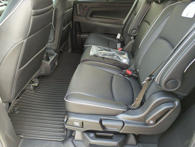 New 2027 Honda Odyssey Elite image 15