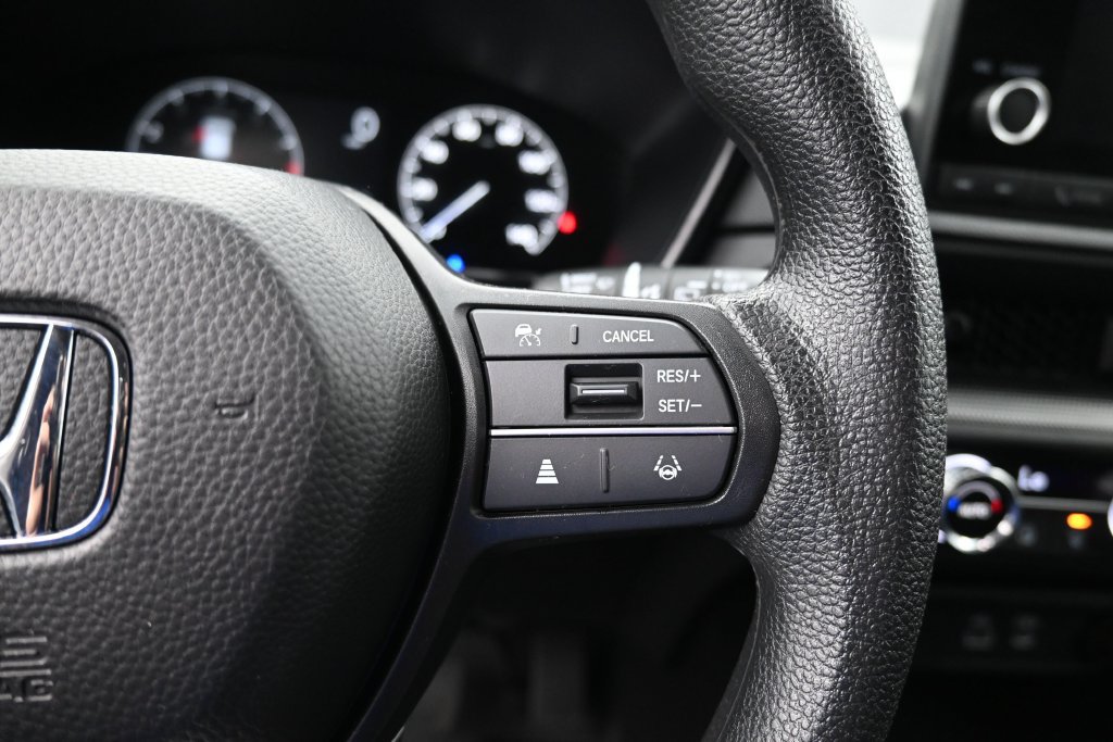 Certified 2025 Honda CR-V EX image 31