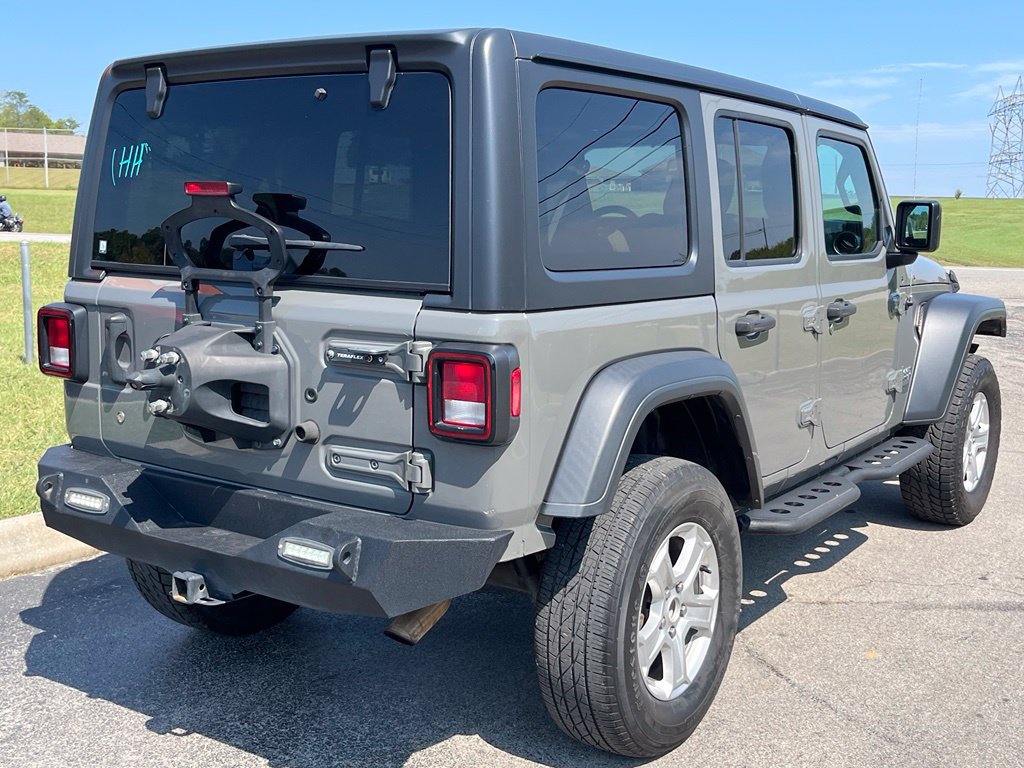 Used 2019 Jeep Wrangler Unlimited Sport S AWD/4WD image 11