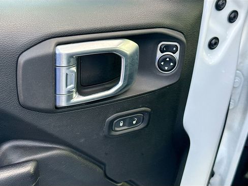 Used 2021 Jeep Wrangler Unlimited Rubicon 4xe w/ Cold Weather Group image 19