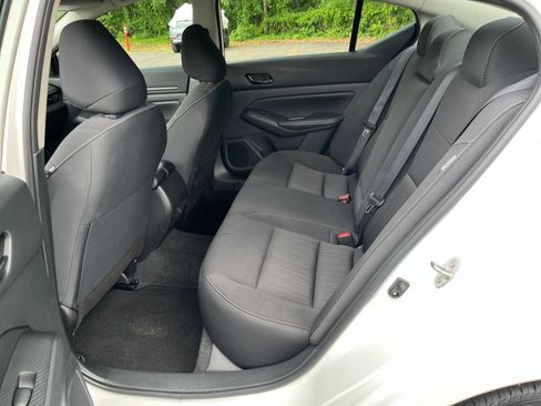 Used 2025 Nissan Altima 2.5 SV FWD image 25