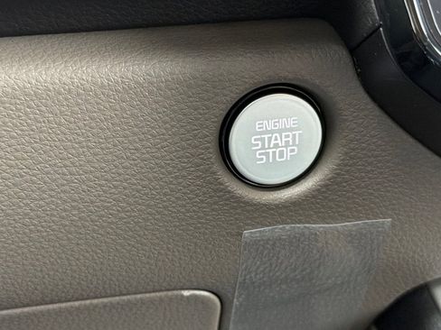 New 2026 Kia Carnival LXS image 21