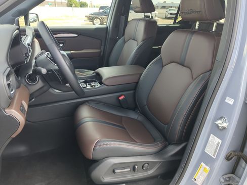 Used 2026 Honda Pilot TrailSport image 17