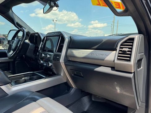 Used 2022 Ford F350 Platinum image 65
