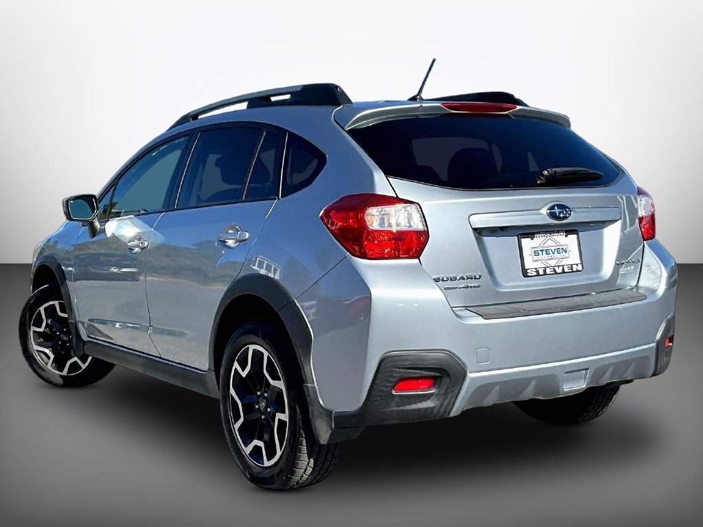 Used 2016 Subaru Crosstrek 2.0i Premium w/ Popular Package #1 AWD/4WD image 4