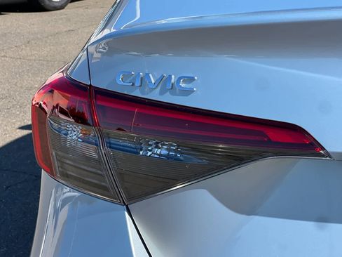Used 2022 Honda Civic EX image 29